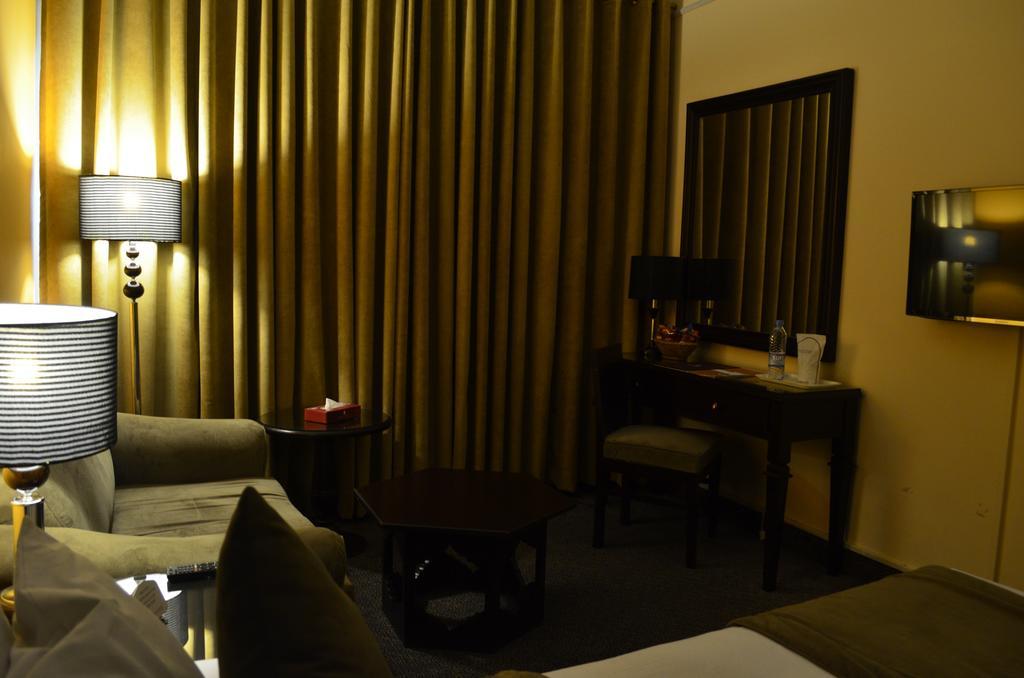 Smart Hotel Lahore Camera foto