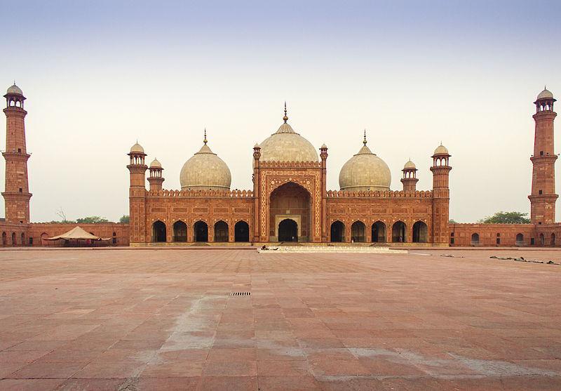 Smart Hotel Lahore Esterno foto