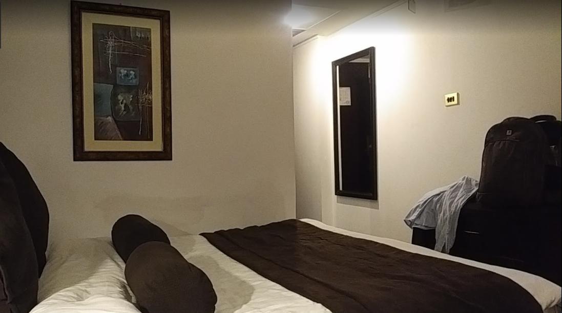 Smart Hotel Lahore Esterno foto